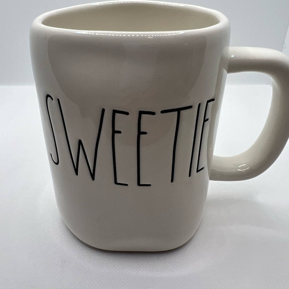 Rae Dunn Artisan Collection Mug
